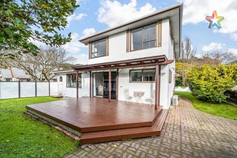 Photo of property in 2 Mcenroe Grove, Naenae, Lower Hutt, 5011