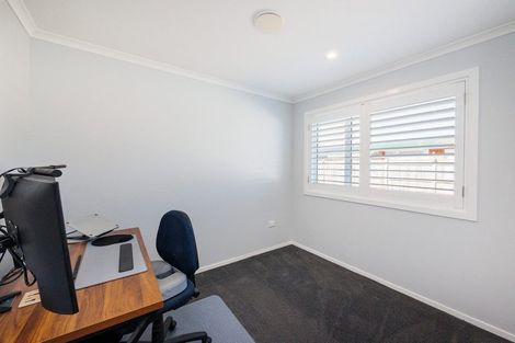 Photo of property in 136a Heretaunga Street, Palmerston North, 4414