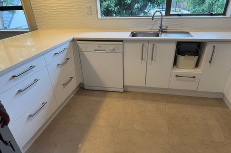 Photo of property in 2/6 Raddock Place, Half Moon Bay, Auckland, 2012