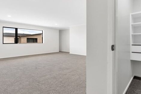 Photo of property in 147c Bucklands Beach Road, Bucklands Beach, Auckland, 2012