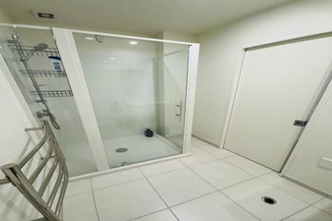 Photo of property in Terrace Garden Apartments, 14e/120 The Terrace, Wellington Central, Wellington, 6011