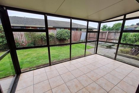Photo of property in 6 Topaz Place, Bishopdale, Christchurch, 8053