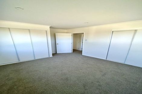 Photo of property in 45 Cleat Street, Whitby, Porirua, 5024