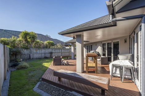 Photo of property in 25 Madison Street, Cambridge, 3434