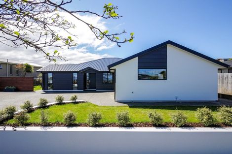 Photo of property in 249 Larnach Road, Waverley, Dunedin, 9013