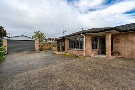 Photo of property in 25 Catalina Drive, Melville, Hamilton, 3206