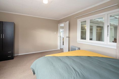 Photo of property in 27 Robinson Avenue, Holdens Bay, Rotorua, 3010