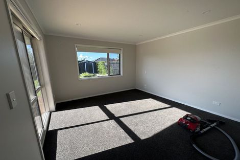 Photo of property in 2 Beaumaris Place, Dinsdale, Hamilton, 3204