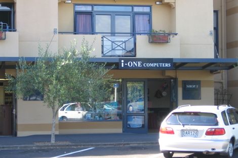 Photo of property in 2k/7 Bute Road, Browns Bay, Auckland, 0630