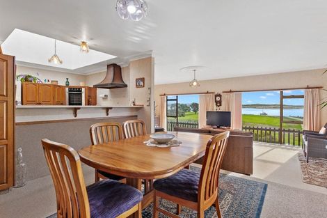 Photo of property in 37 Muriwai Drive, Whakatane, 3120