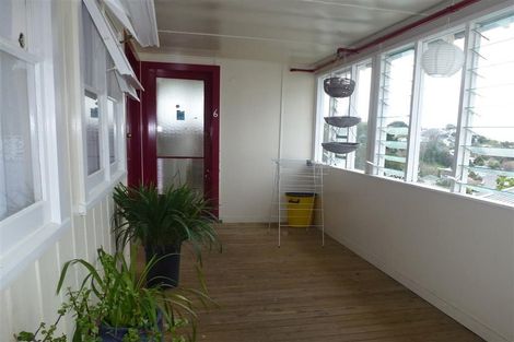 Photo of property in 3 Lincoln Road, Bluff Hill, Napier, 4110