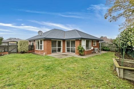 Photo of property in 4/15 Sylvan Street, Hillmorton, Christchurch, 8024