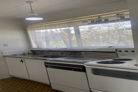 Photo of property in 36 Flaxdale Street, Birkdale, Auckland, 0626