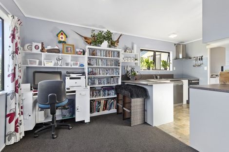 Photo of property in 17 Tui Pa Road, Te Aroha, 3392