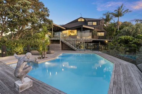 Photo of property in 86 Vipond Road, Stanmore Bay, Whangaparaoa, 0932