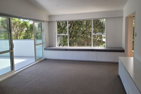 Photo of property in 4 Chorley Grove, Churton Park, Wellington, 6037