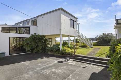 Photo of property in 7 Nihinihi Avenue, Raglan, 3225