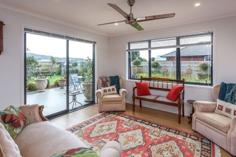 Photo of property in 24 Debenham Drive, Whitianga, 3510