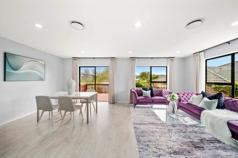 Photo of property in 19 Adelphi Place, Albany, Auckland, 0632