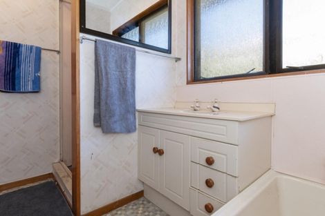 Photo of property in 70 James Cook Drive, Welcome Bay, Tauranga, 3112