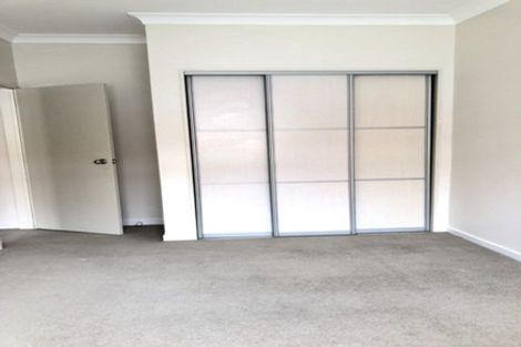 Photo of property in 10/44 Carlos Drive, Flat Bush, Auckland, 2016