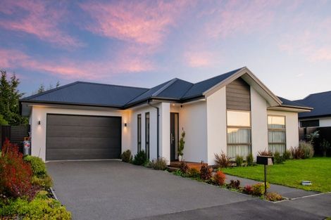 Photo of property in 4 Tussle Grove, Halswell, Christchurch, 8025