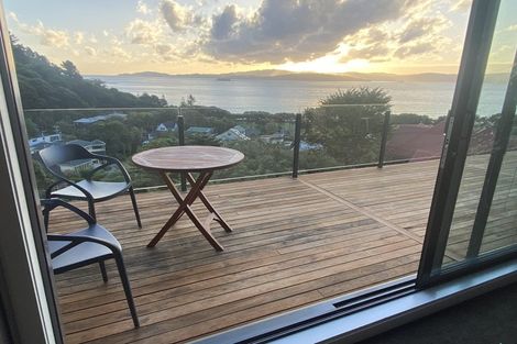 Photo of property in 25 Kotari Road, Days Bay, Lower Hutt, 5013
