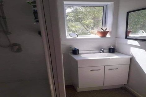 Photo of property in 51 Pembroke Road, Northland, Wellington, 6012