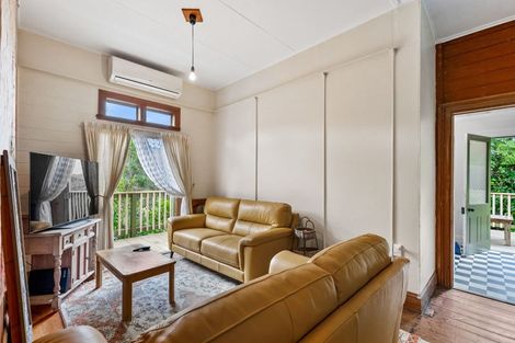 Photo of property in 41 Te Henga Road, Waitakere, Henderson, 0781