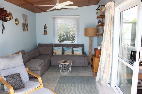 Photo of property in 147 Waimaire Avenue, Matarangi, Whitianga, 3592