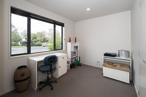 Photo of property in 17 Farm Road, Allenton, Ashburton, 7700