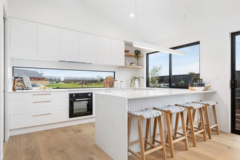 Photo of property in 16 Burkett Street, Marshland, Christchurch, 8051
