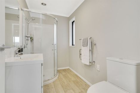 Photo of property in 142u3 Forest Lake Road, Forest Lake, Hamilton, 3200