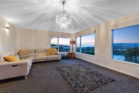 Photo of property in 19 Mercury Way, Whitby, Porirua, 5024