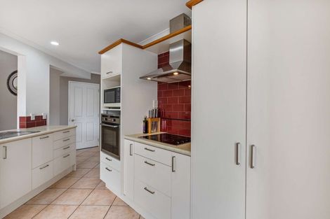 Photo of property in 18 Premila Drive, Pukekohe, 2120