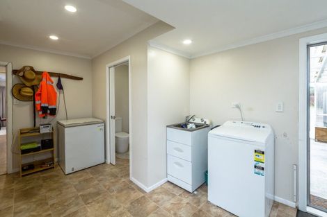 Photo of property in 14 Humphries Street, Greytown, 5712