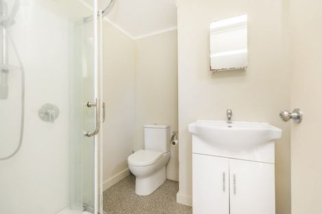 Photo of property in 37 Pikarere Street, Titahi Bay, Porirua, 5022