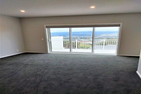 Photo of property in 20 Kopua Place, Whitby, Porirua, 5024