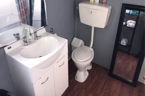 Photo of property in 42 Durham Street, Levin, 5510