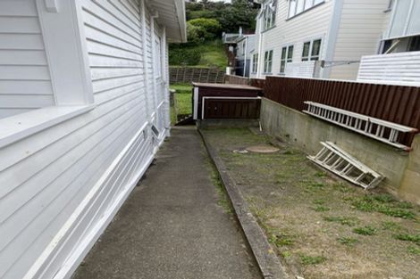 Photo of property in 90 Overtoun Terrace, Hataitai, Wellington, 6021