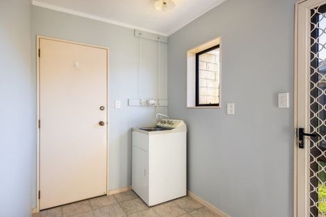 Photo of property in 1 Mangorei Road, Merrilands, New Plymouth, 4312