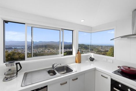 Photo of property in 67d Mills Road, Brooklyn, Wellington, 6021