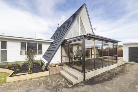 Photo of property in 85 Long Melford Road, Awapuni, Palmerston North, 4412
