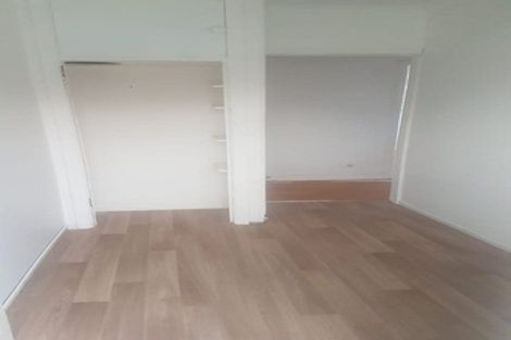 Photo of property in 31 Clifford Road, Johnsonville, Wellington, 6037