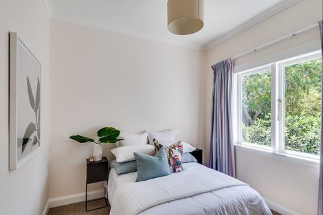 Photo of property in 9 Lindsay Street, Havelock North, 4130