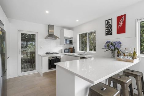 Photo of property in 12 Marae Road, Greenhithe, Auckland, 0632