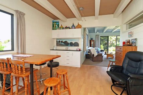 Photo of property in 11 Oakham Street, Hampden, 9410