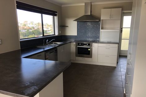 Photo of property in 66a Hinewa Road, Otumoetai, Tauranga, 3110
