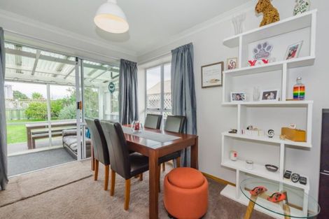 Photo of property in 20 Ngapotiki Street, Paraparaumu Beach, Paraparaumu, 5032