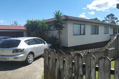 Photo of property in 42 Hassan Drive, Massey, Auckland, 0614